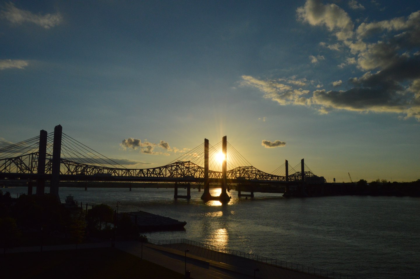 Best Things to Do in Louisville featured by top North Carolina blog I'm Fixin' To