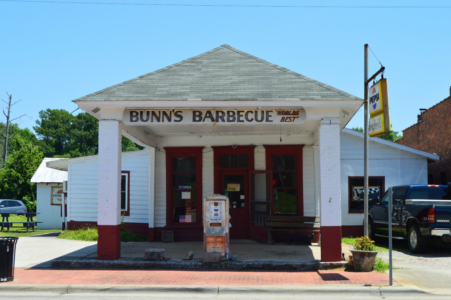 A Day Trip Guide to Windsor, North Carolina - I'm Fixin' To - @mbg0112