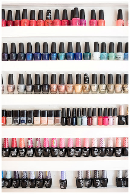 different shades of nail polishes