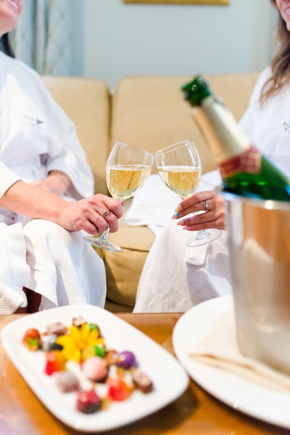 Fearrington Village Inn Things to Do in Fearrington Village for a Girls' Night - I'm Fixin' To - @imfixintoblog