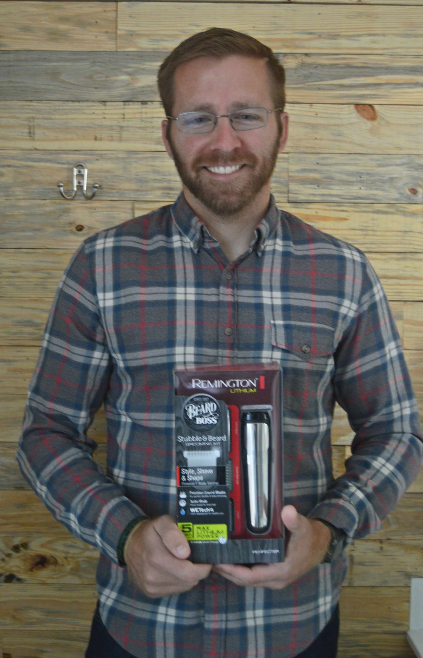 Beard Grooming with Remington for Men - I'm Fixin' To - @mbg0112