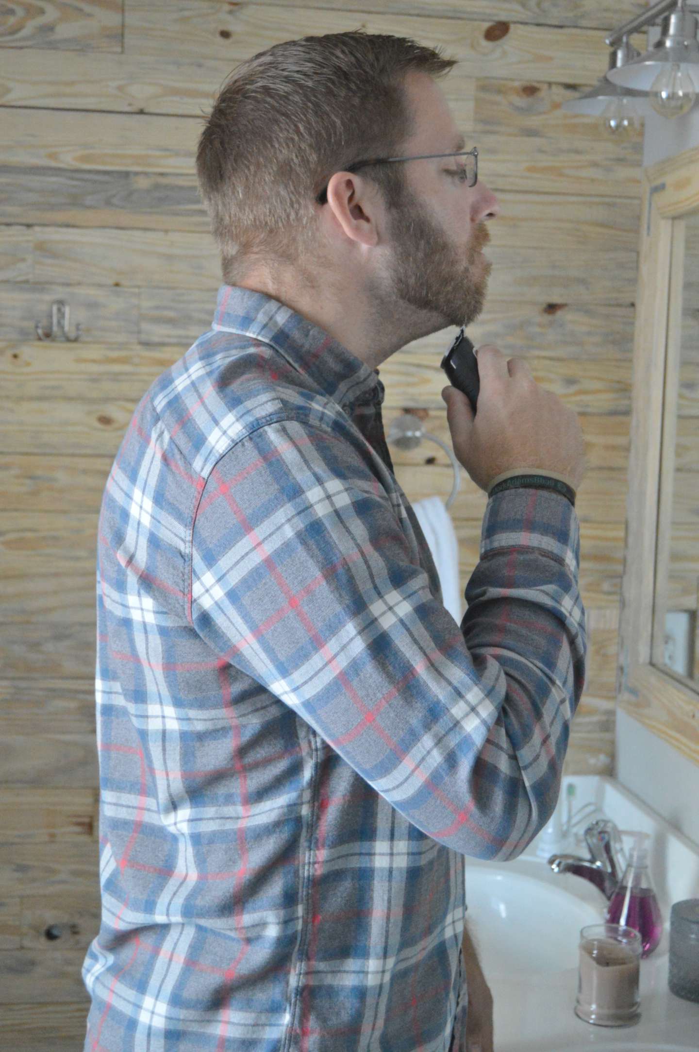 Beard Grooming with Remington for Men - I'm Fixin' To - @mbg0112