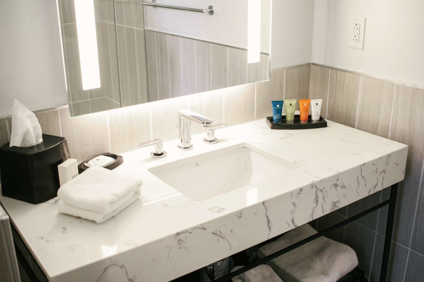A Night at the Hotel Henry Urban Resort by popular North Carolina travel blogger I'm Fixin' To
