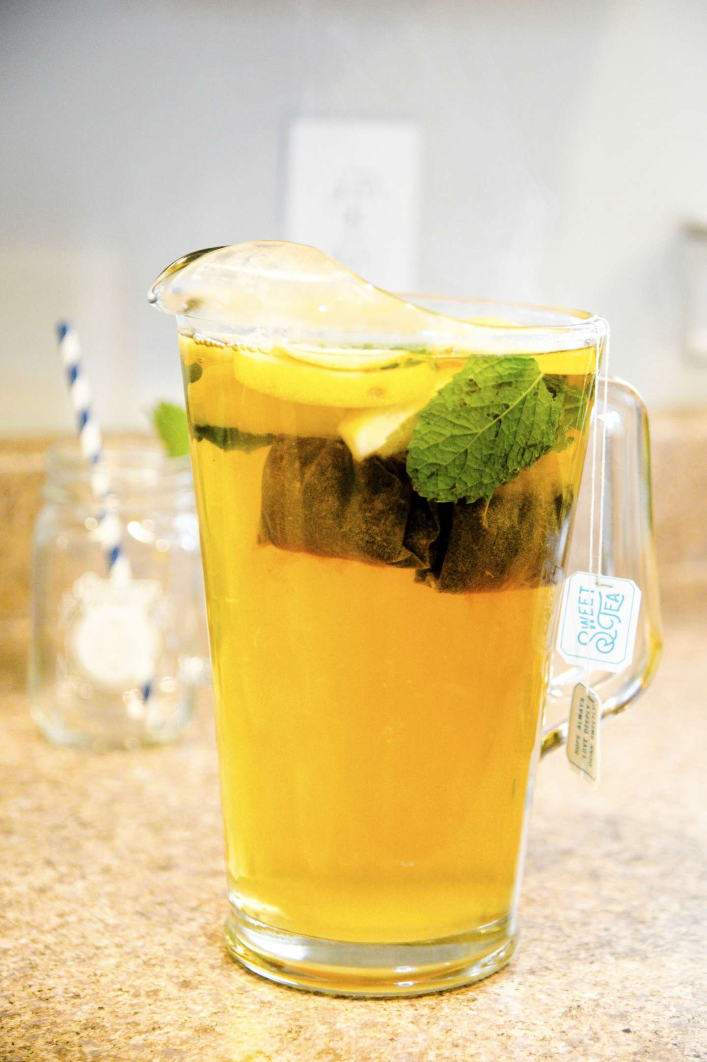 Mint Julep Sweet Tea with Southern Breeze Sweet Tea - I'm Fixin' To - @mbg0112