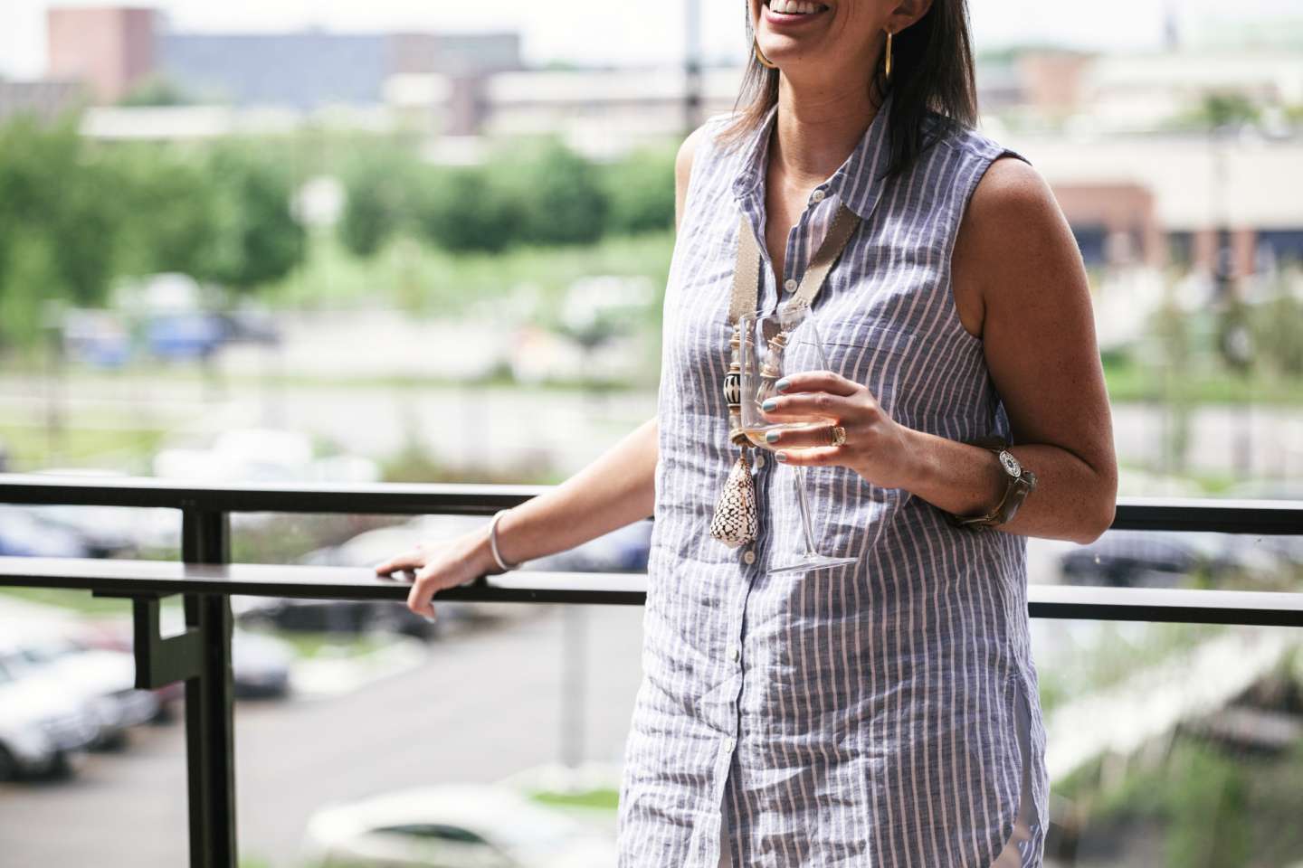 Striped Linen Tunic for an Afternoon at Hotel Henry - I'm Fixin' To - @mbg0112