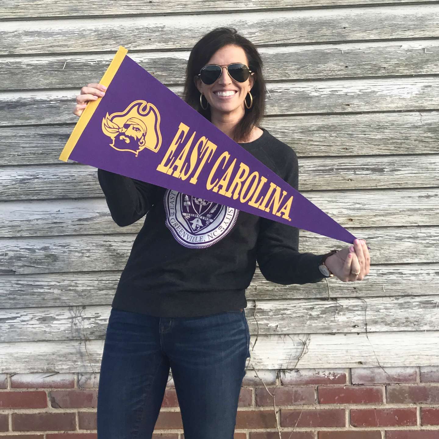 Five Outfits for National Tailgating Weekend - I'm Fixin' To - @mbg0112