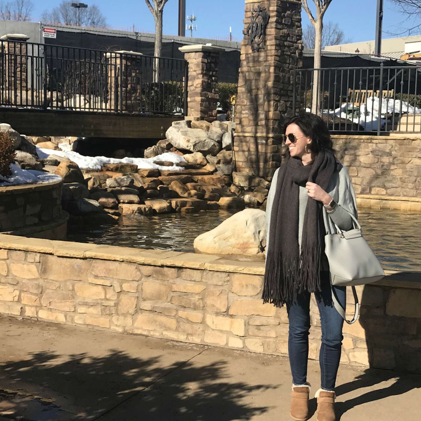 My Favorite Gray Tops for Weekend Wear - I'm Fixin' To - @mbg0112