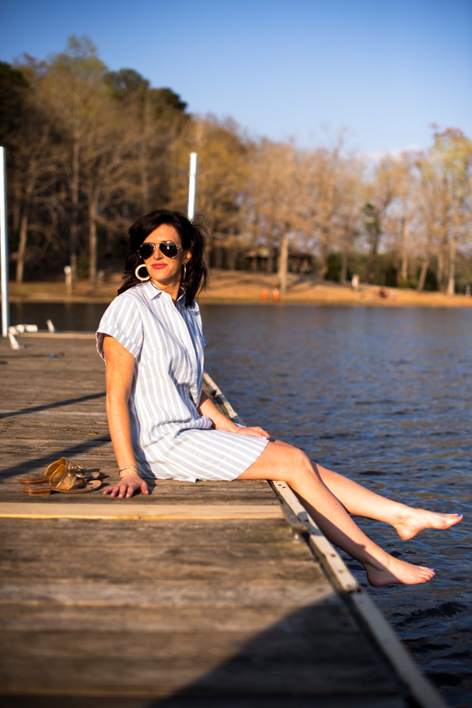 Casual Spring Outfits featured by top US fashion blog I'm Fixin' To; Image of a woman wearing J. Crew Factory Linen Dress, David Yurman Bangle, Sheila Fajl Hoops, Ray-Ban Polarized Aviators and Jack Rogers Sandals