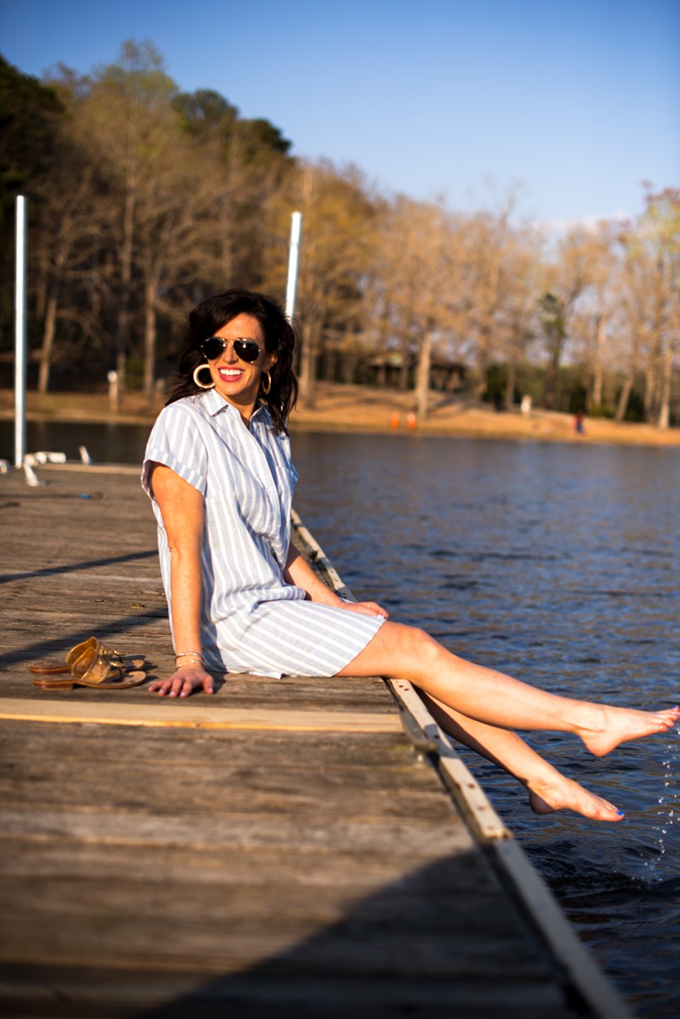 Casual Spring Outfits featured by top US fashion blog I'm Fixin' To; Image of a woman wearing J. Crew Factory Linen Dress, David Yurman Bangle, Sheila Fajl Hoops, Ray-Ban Polarized Aviators and Jack Rogers Sandals