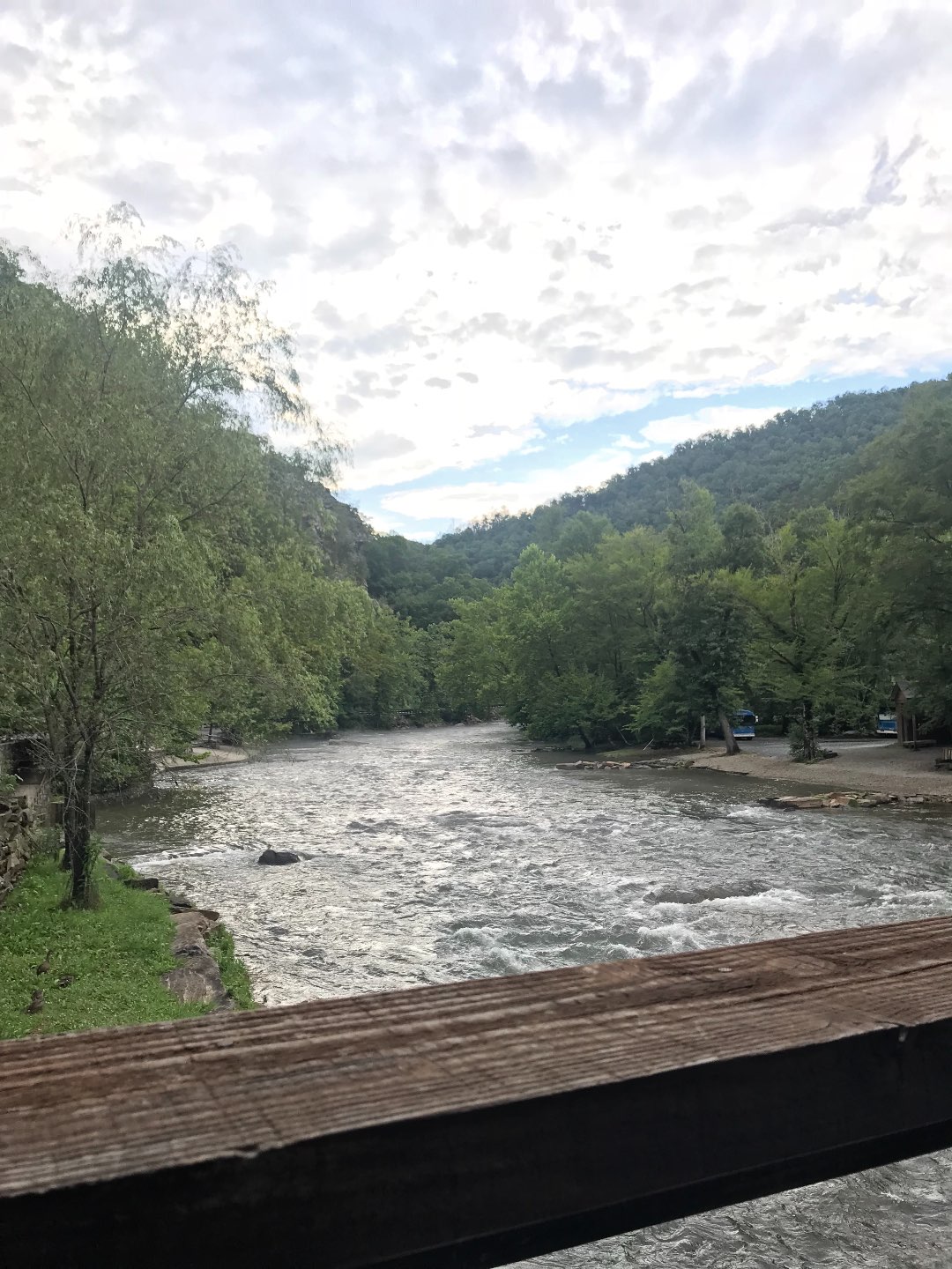 Bryson City Travel Guide - I'm Fixin' To - @mbg0112