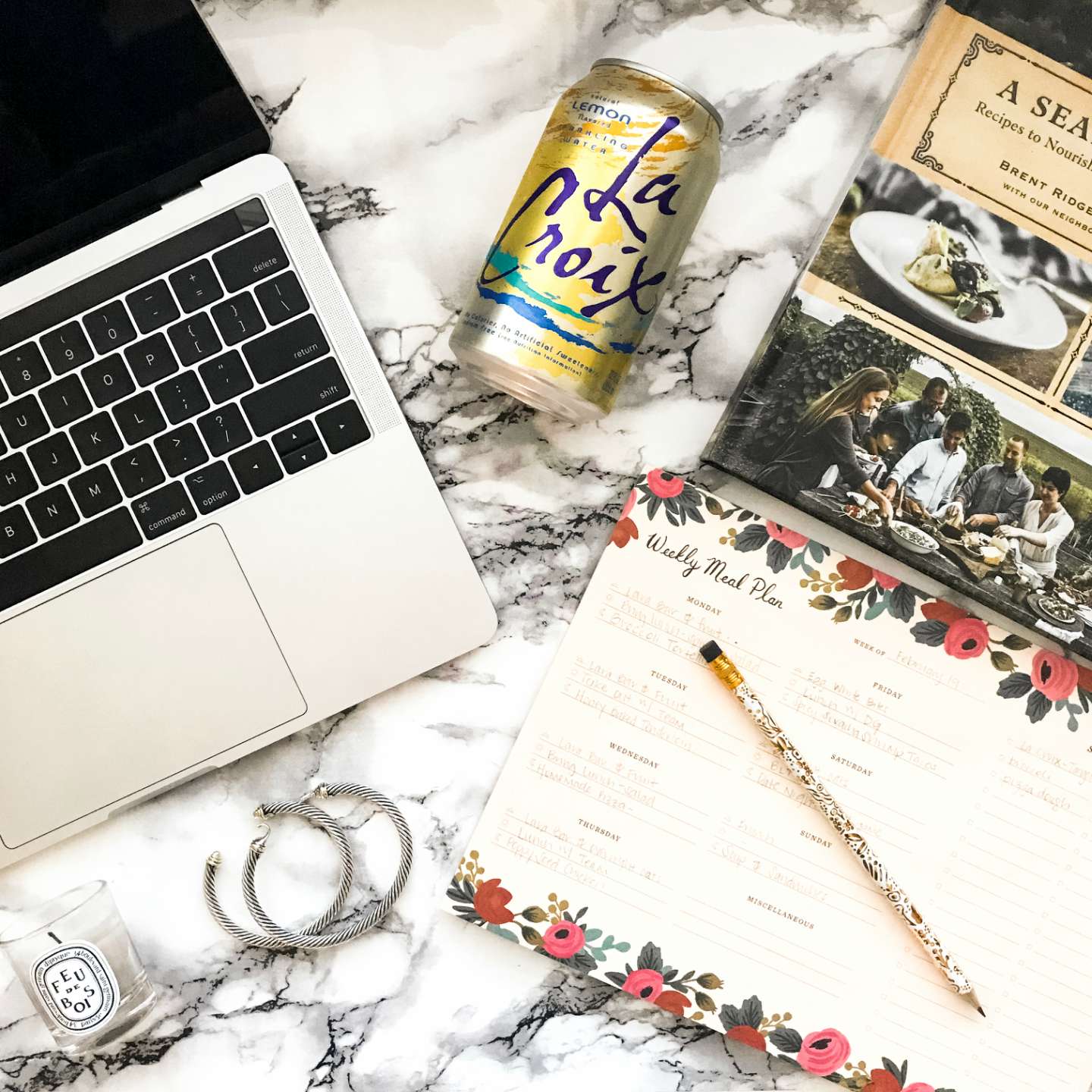 Top 5 Recent Amazon Purchases featured by top US lifestyle blog, I'm Fixin' To