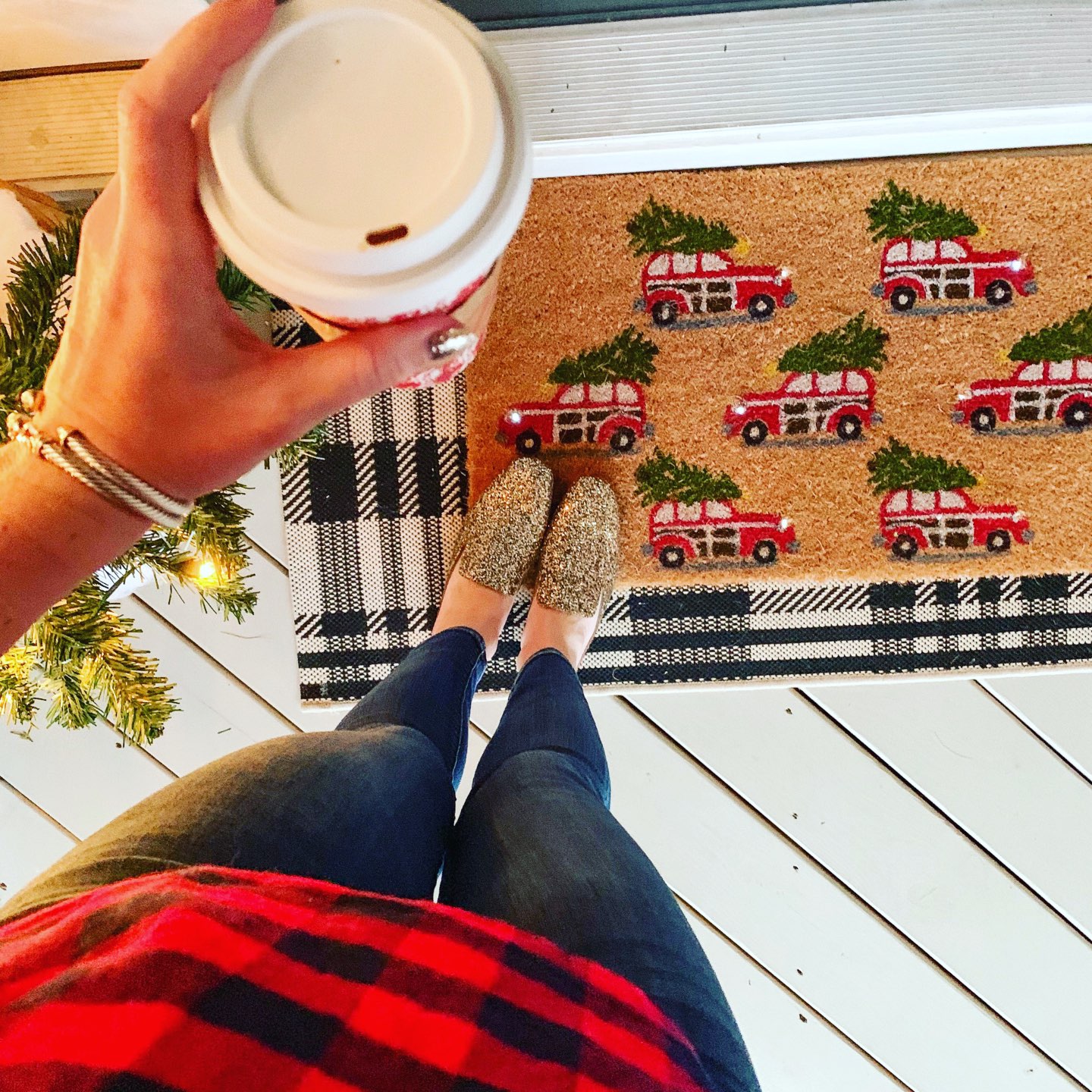 Welcome January + December 2018 Instagram Roundup - I'm Fixin' To - @mbg0112 | Ringing in the New Year and Instagram Fashion roundup featured by top North Carolina life and style blog, I'm Fixin' To