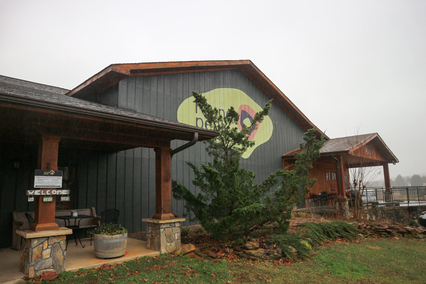 Celebrating Surry County with the Top North Carolina Wineries - I'm Fixin' To - @mbg0112  | Best North Carolina Wineries featured by top US travel blog, I'm Fixin' To: Round Peak Vineyard