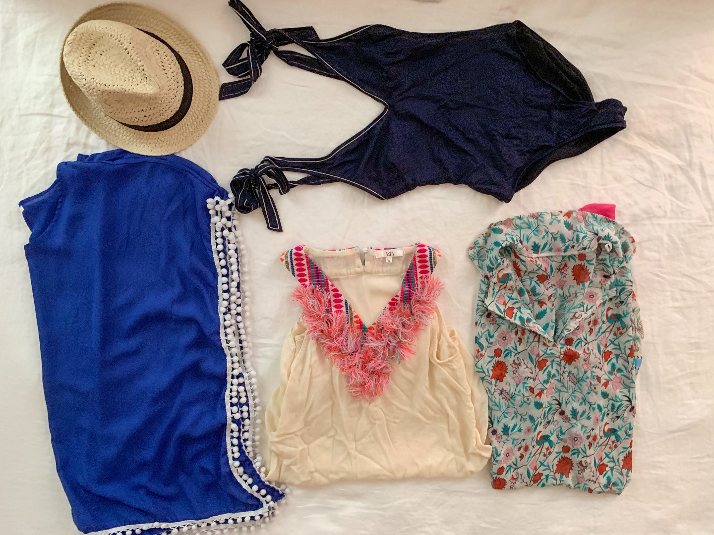 Top 10 Cute Summer Cover Ups - I'm Fixin' To - @mbg0112 | Top 10 Cute Summer Cover Ups featured by top US fashion blog, I'm Fixin' To