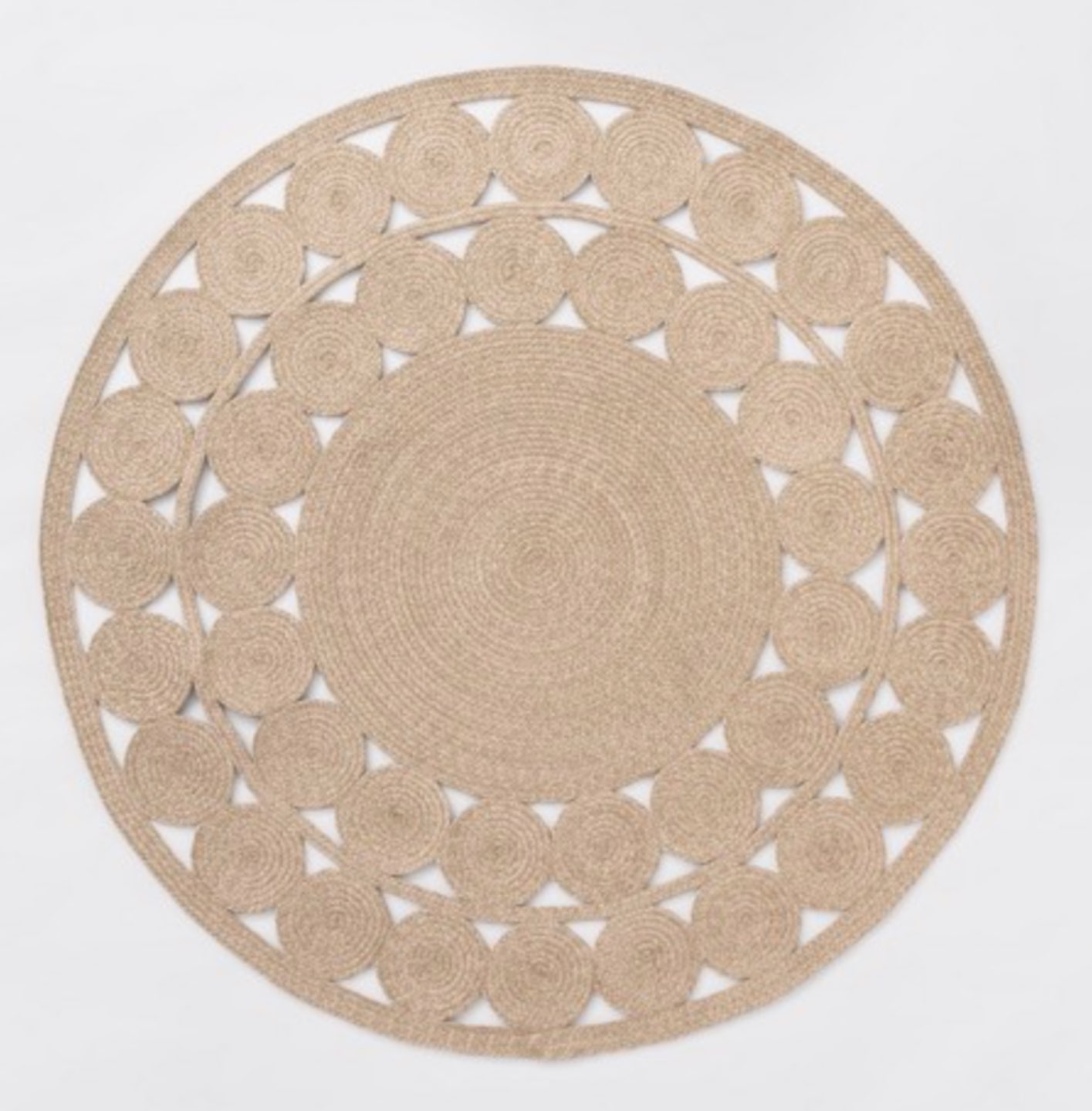 Top 10 Best Area Rugs for your Space from Amazon and Target - I'm Fixin' To - @mbg0112 | Top 6 Best Area Rugs for your Space from Amazon and Target by popular lifestyle blog, I'm Fixin' To: image of an Opalhouse 6' Round Ornate Woven Outdoor Rug