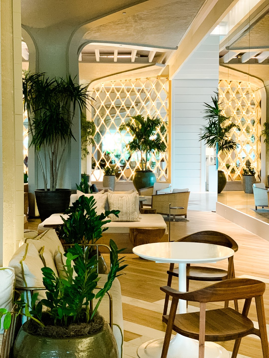 Warming Up in the Bahamas: the Best Things to Do at Baha Mar - I'm Fixin' To - @mbg0112 | Warming Up in the Bahamas: the Best Things to Do in Baha Mar by popular North Carolina travel blog, I'm Fixin' To: image of a Baha Mar lounge area. 