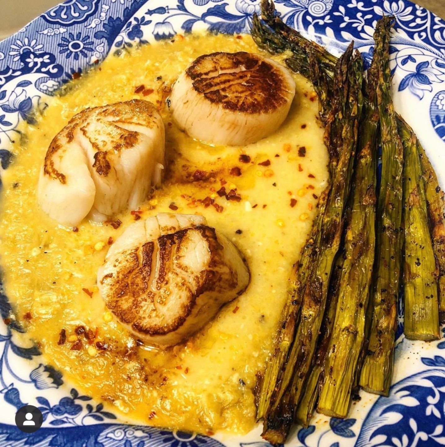 The Empowered Women Series: How 5 Friends are Making the Most of this Time - I'm Fixin' To - @mbg0112 | How to Make the Most of Your Time by popular N.C. lifestyle blog, I'm Fixin' To: image of a play of scallops and grilled asparagus.