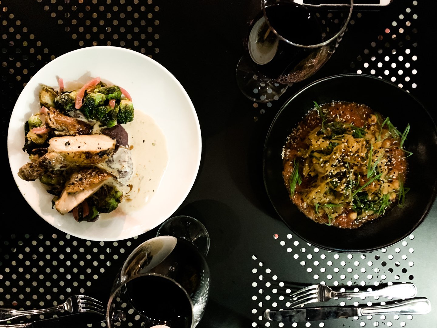 The 20 North Carolina Restaurants I Can't Wait to Visit after Quarantine - I'm Fixin' To - @mbg0112 | Best North Carolina Restaurants by popular N.C. blog, I'm Fixin' To: image of food at Wye Hill restaurant.