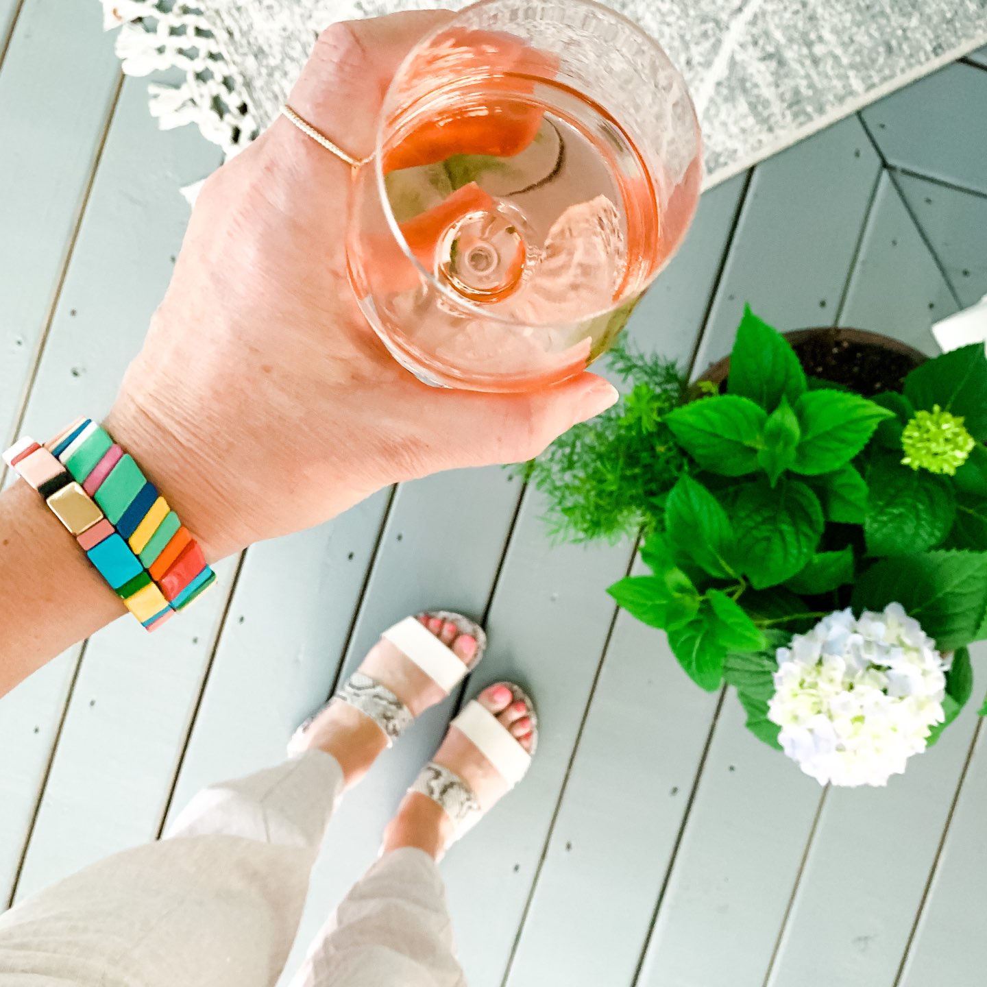 3 Tips for Making the Most of Your Front Porch - I'm Fixin' To - @mbg0112