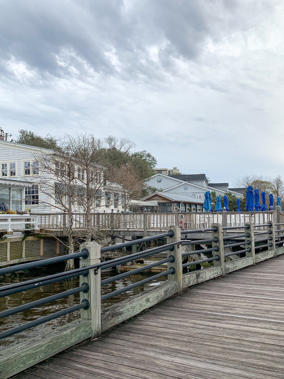 10 North Carolina Destinations Perfect for a Socially Distant Getaway - I'm Fixin' To - @mbg0112 | North Carolina Destinations by popular North Carolina blog, I'm Fixin' To: image of Willmington, North Carolina. 