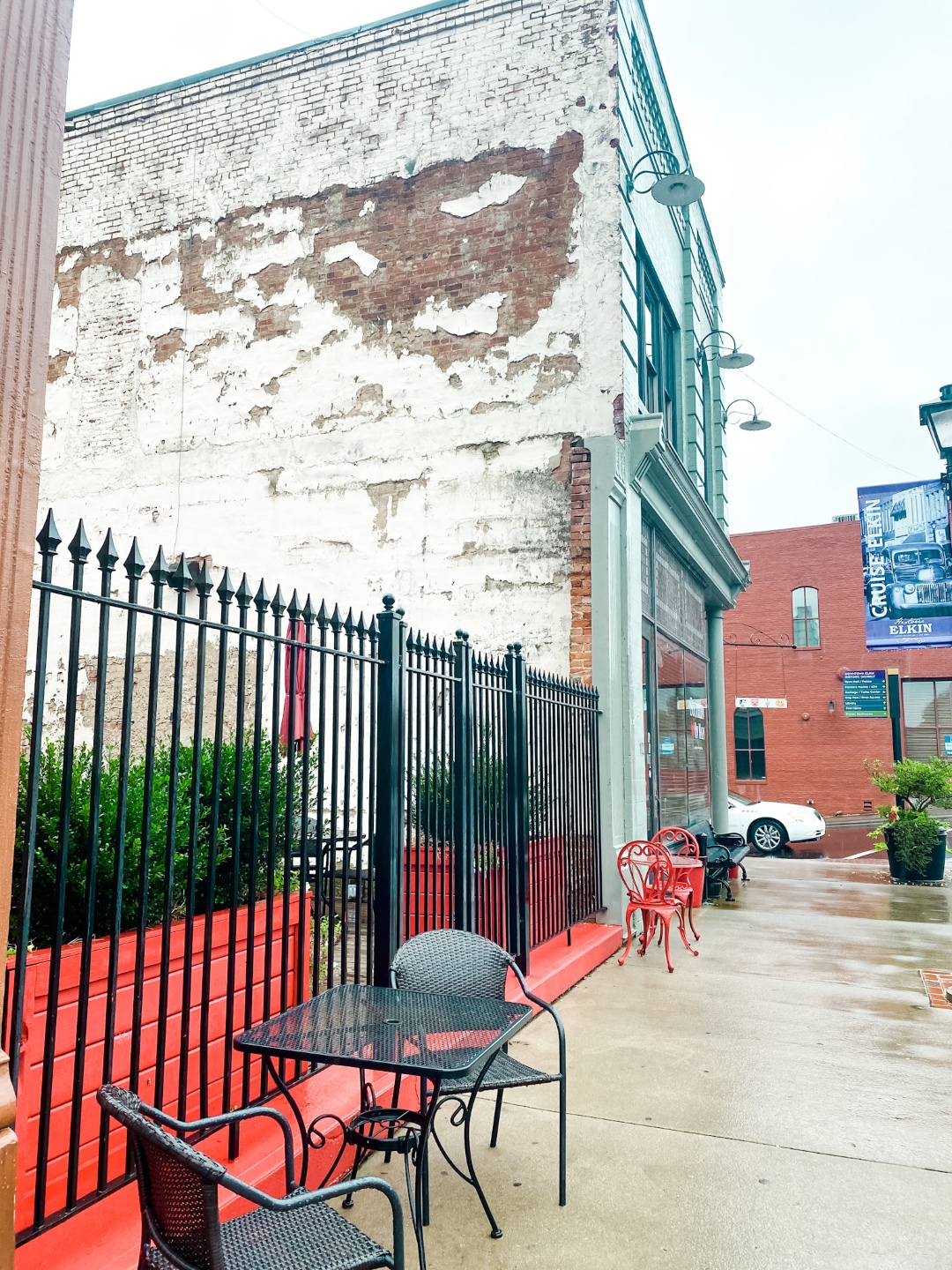 Western NC Wineries: 6 Wineries to Visit During your Next Girls' Weekend - I'm Fixin' To - @mbg0112 |Western NC Wineries by popular NC blog, I'm Fixin' To: image of Southern on Main. 