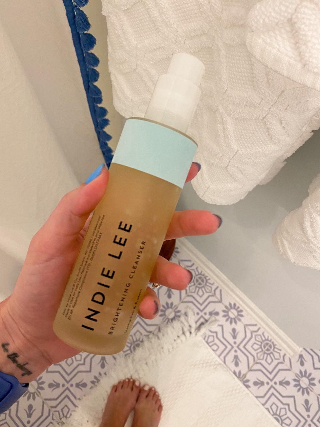 Top 10 Favorite Recent Purchases: Home, Fashion & Beauty featured by top NC lifestyle blogger, I'm Fixin' To