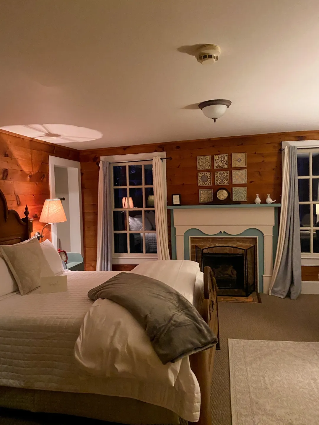 5 Romantic Inns in Western NC Perfect for a Lovers' Weekend Getaway featured by I'm Fixin To