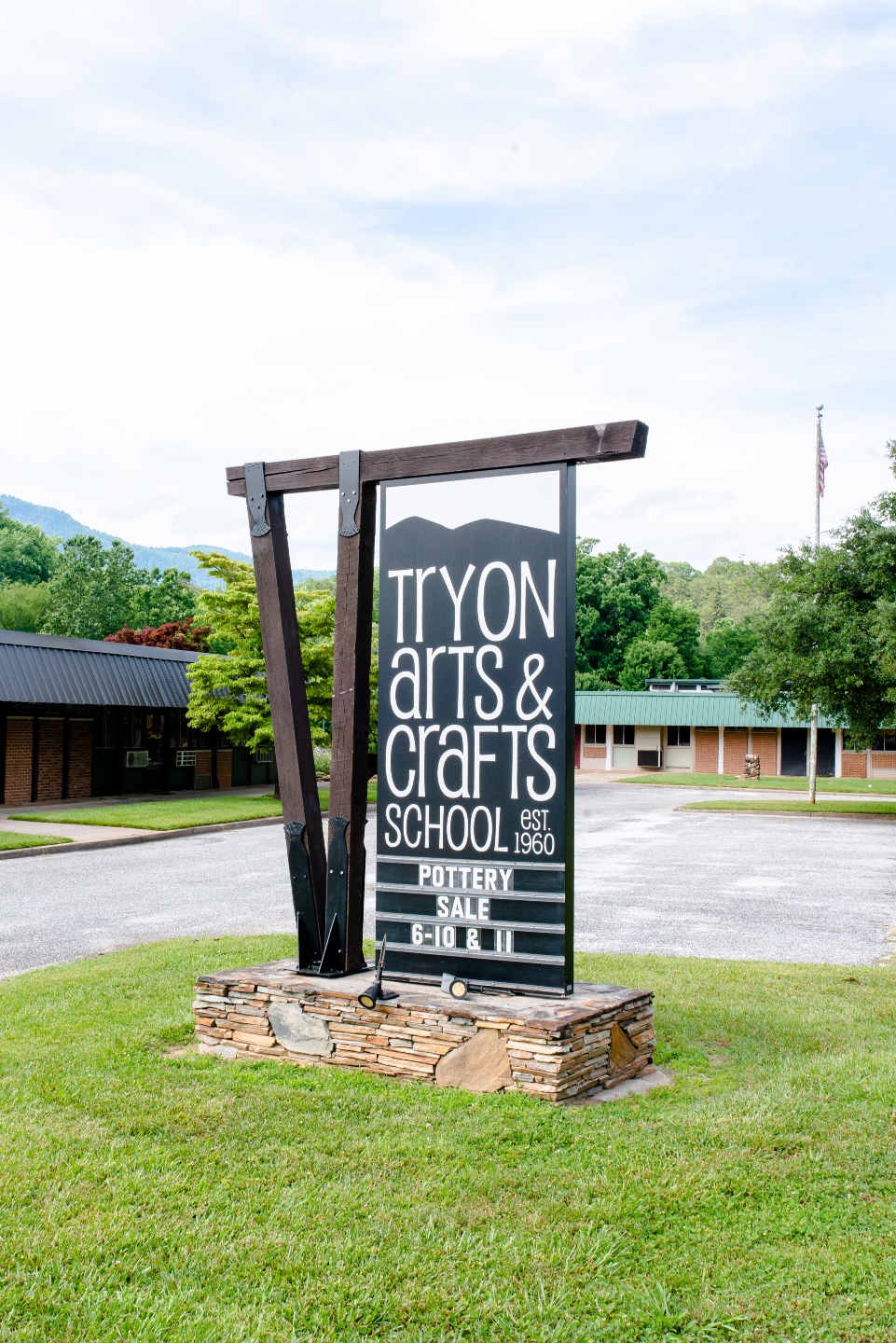 Top 5 Best Things to Do in Tryon, NC - I'm Fixin' To - @imfixintoblog