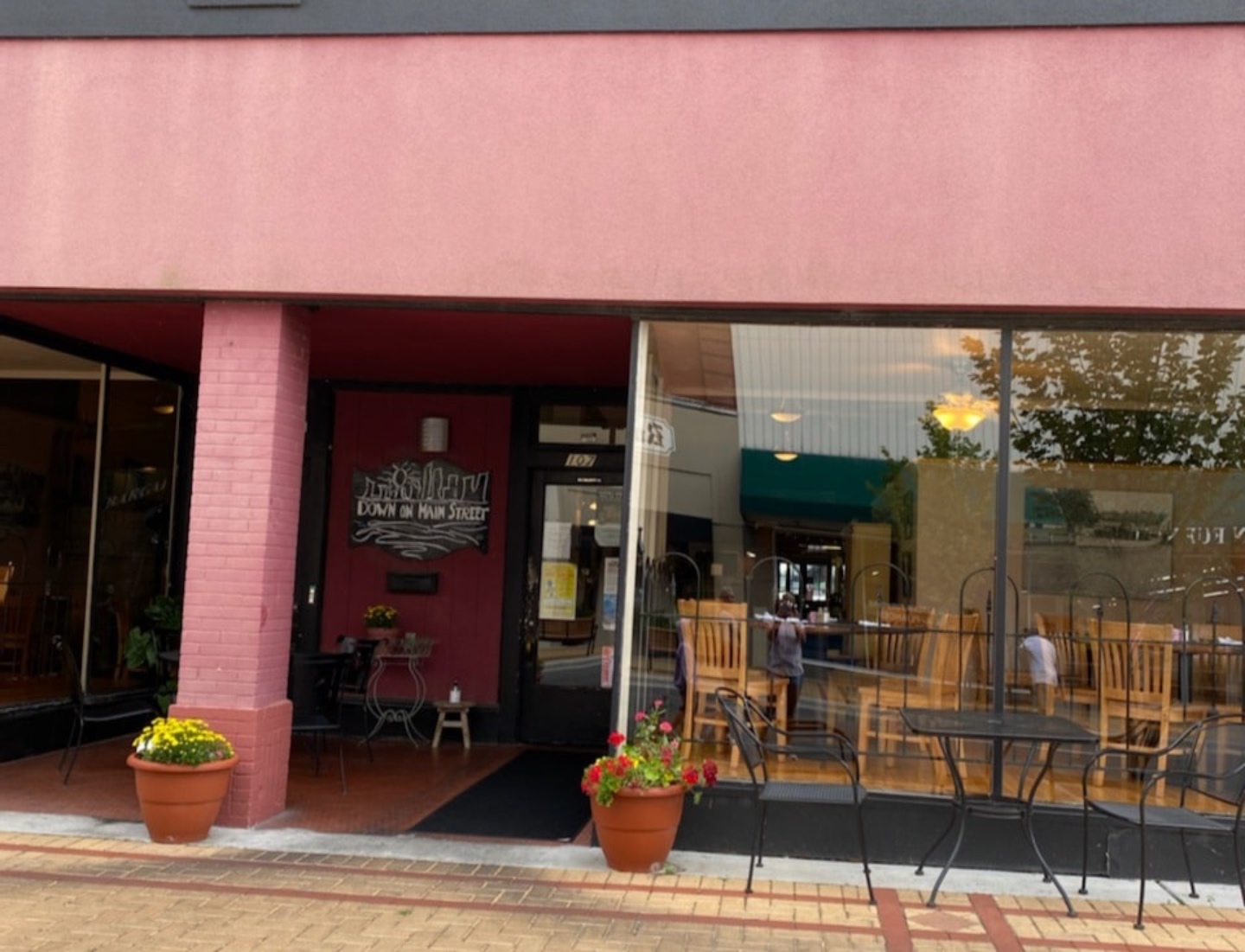 Weekend Travel Guide: What to Do in Washington, NC - I'm Fixin' To - @imfixintoblog
