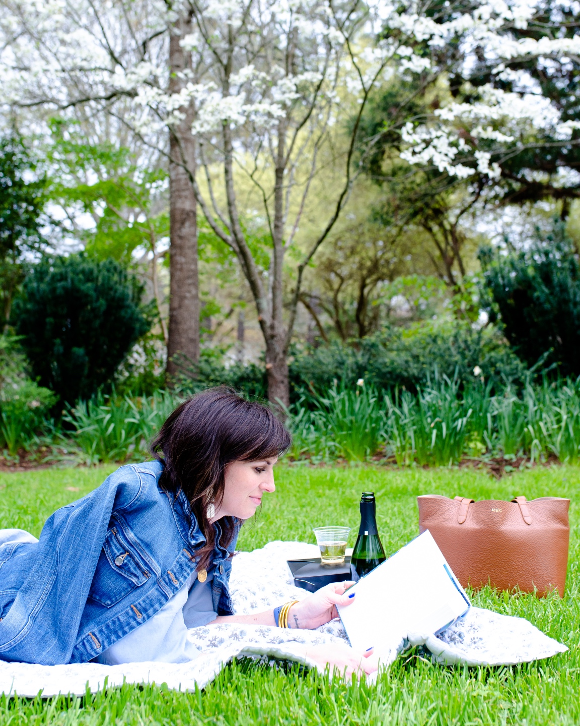 woman in the park and reading as one of the popular posts of 2022 woman in the park and reading as one of the popular posts of 2022