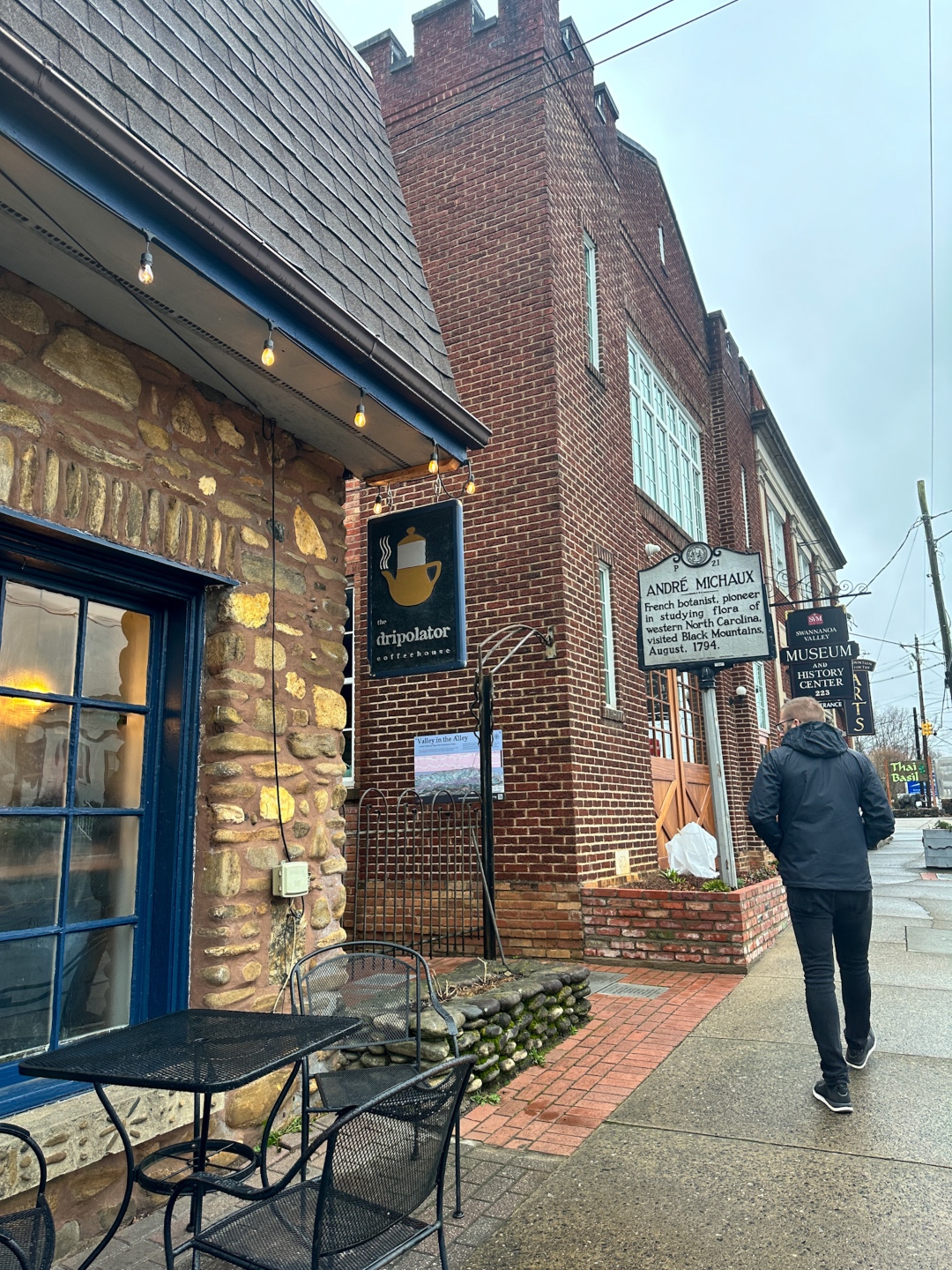 Weekend Travel: the Best Things to Do in Black Mountain, NC - I'm Fixin' To - @imfixintoblog