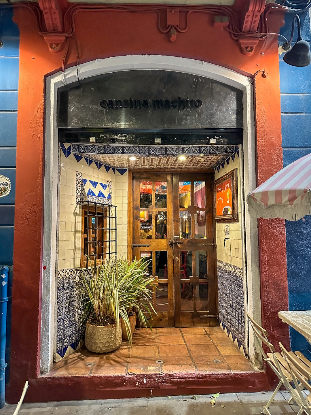 Cantina Machito exterior - 4 Days in Barcelona