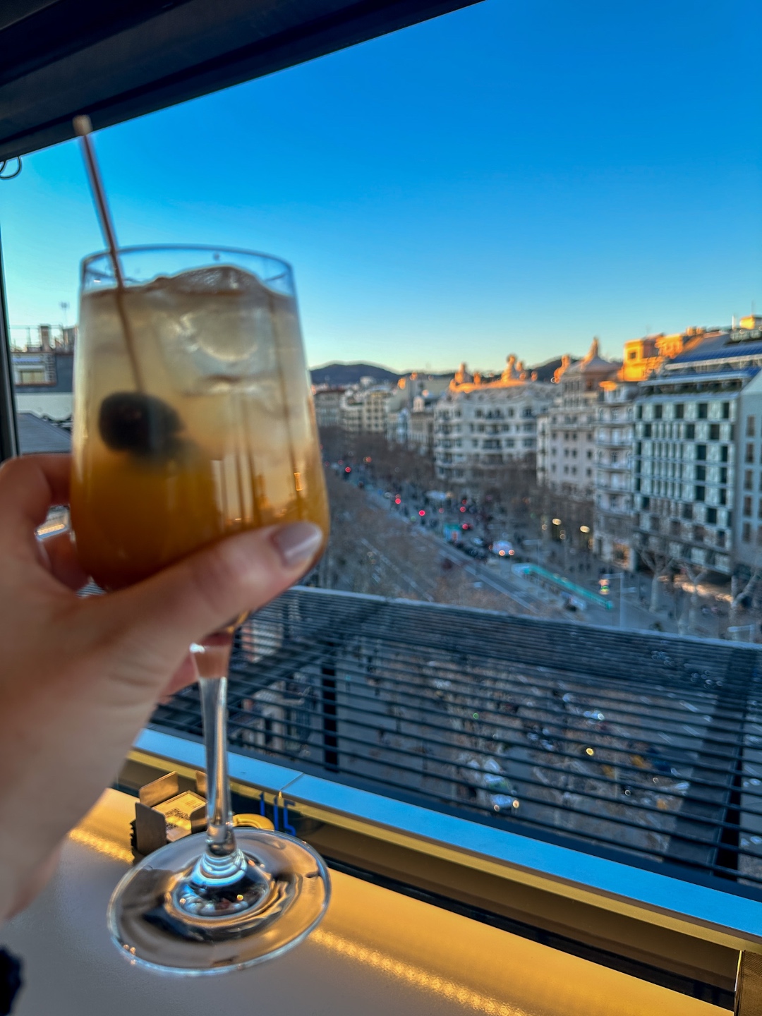 Alaire Terrace Bar
