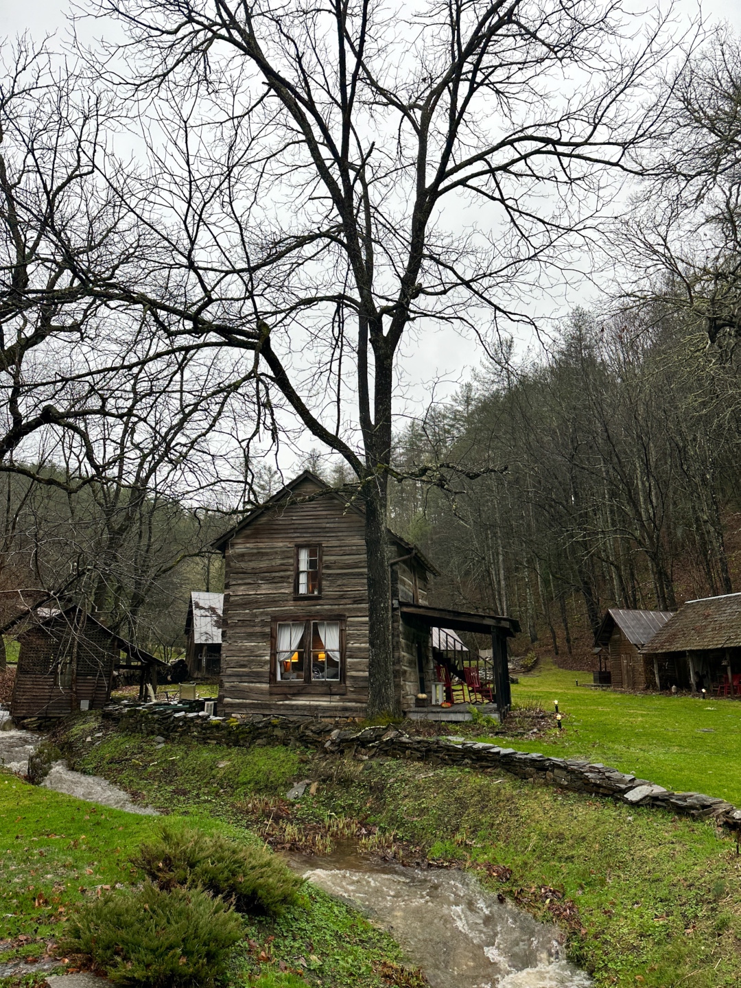 The Ultimate Roundup of the Best Vacation Spots in North Carolina - I'm Fixin' To - @imfixintoblog