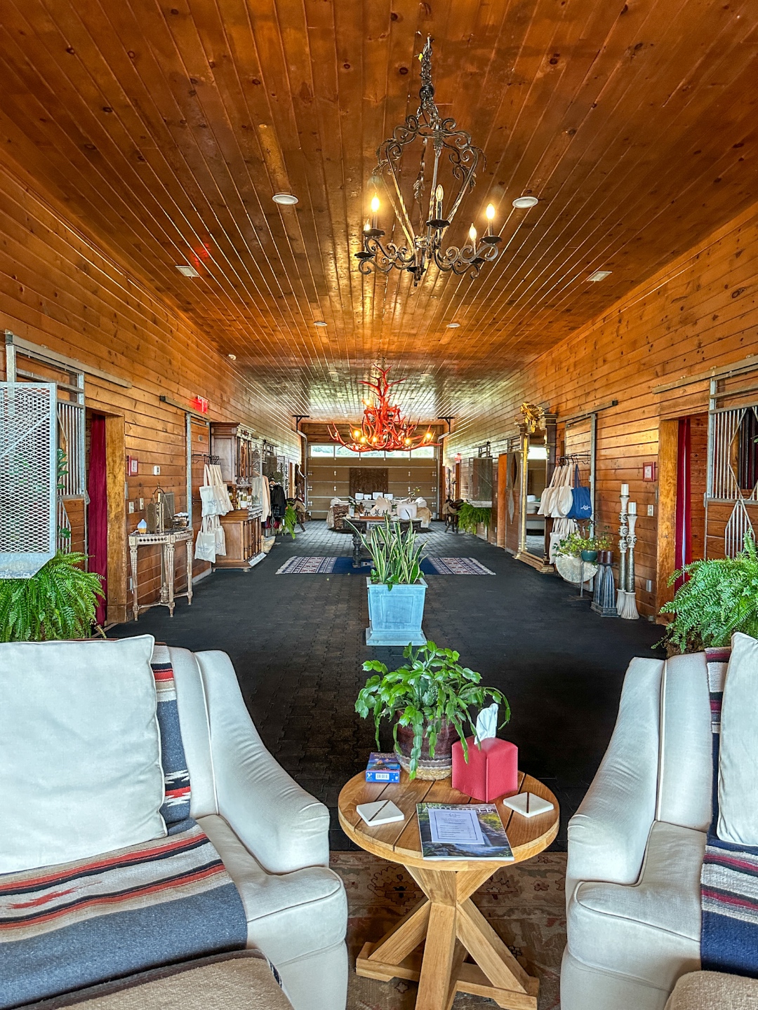 The Stable Spa at Horse Shoe Farm Review - I'm Fixin' To - @imfixintoblog