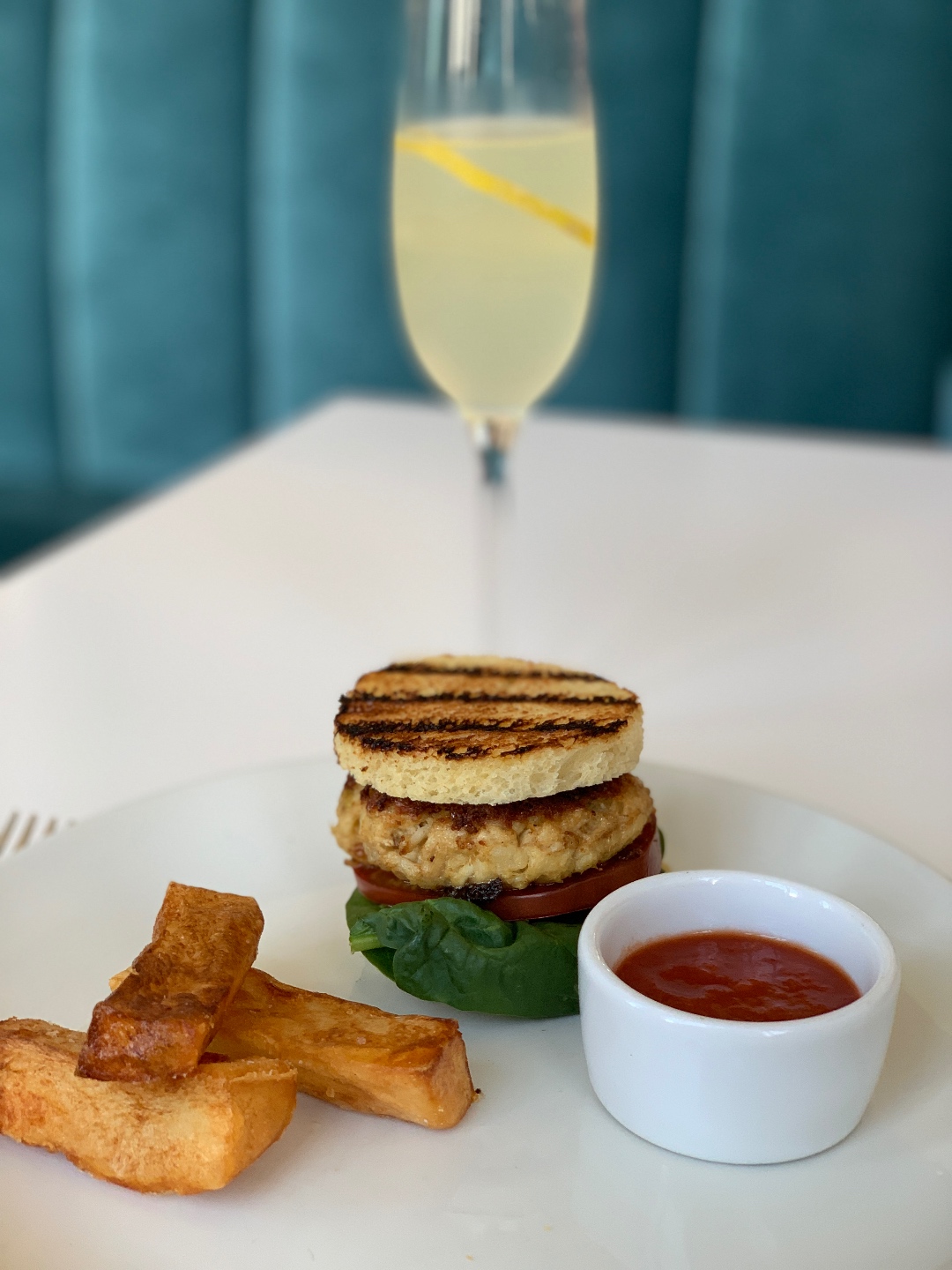 Top 10 Best Destination Restaurants in Eastern NC you Need to Try - I'm Fixin' To - @imfixintoblog