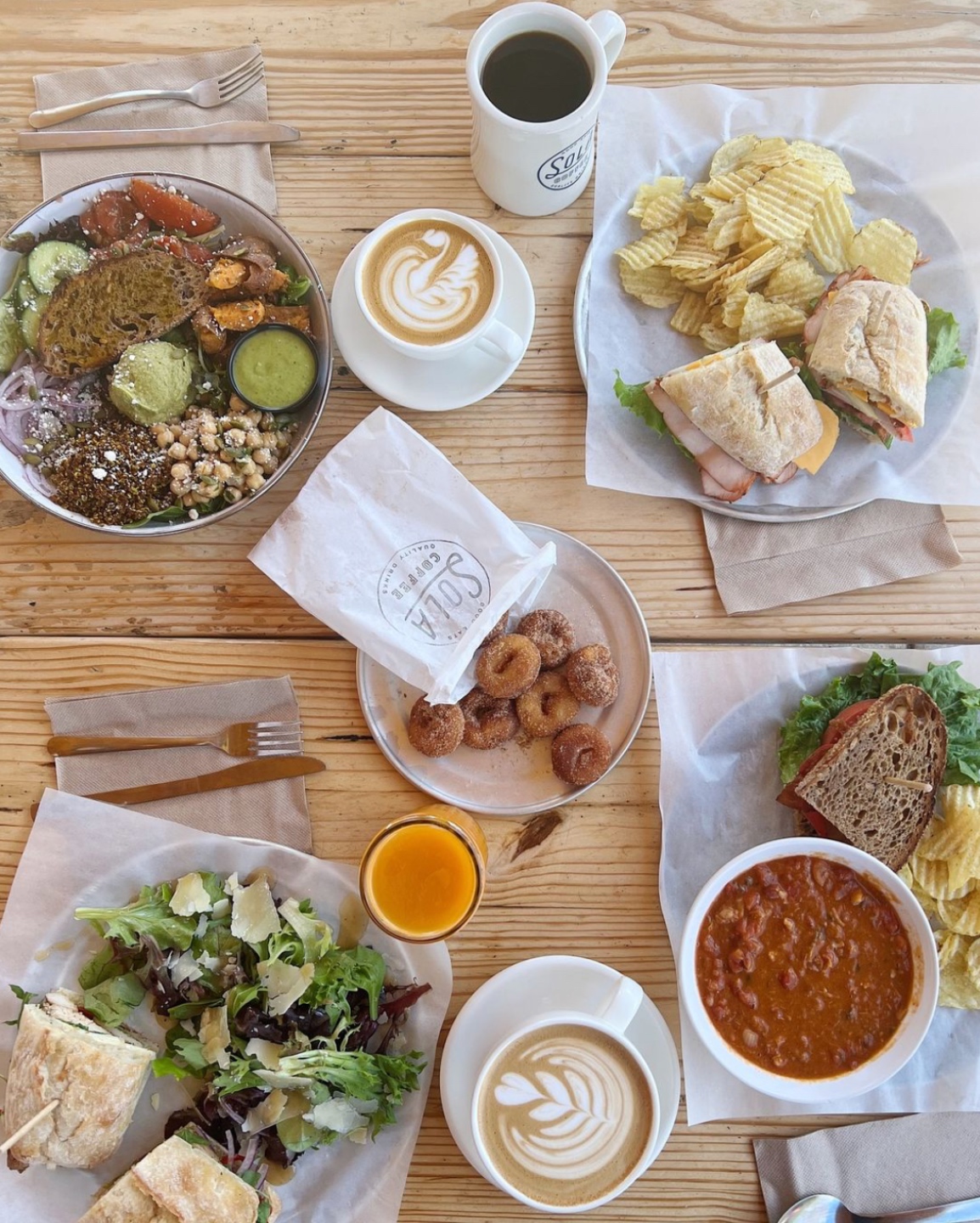 Sola Coffee Café