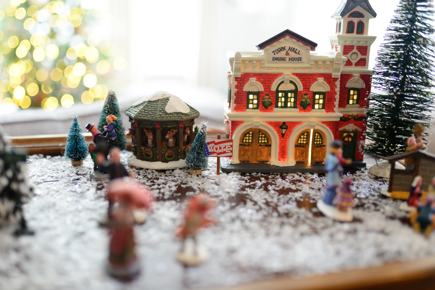 Living Room Holiday trinkets Living Room Holiday Home Tour