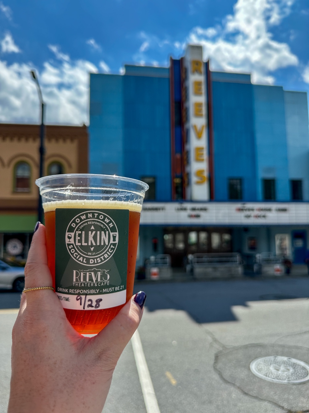 The Reeves Theater and Cafe