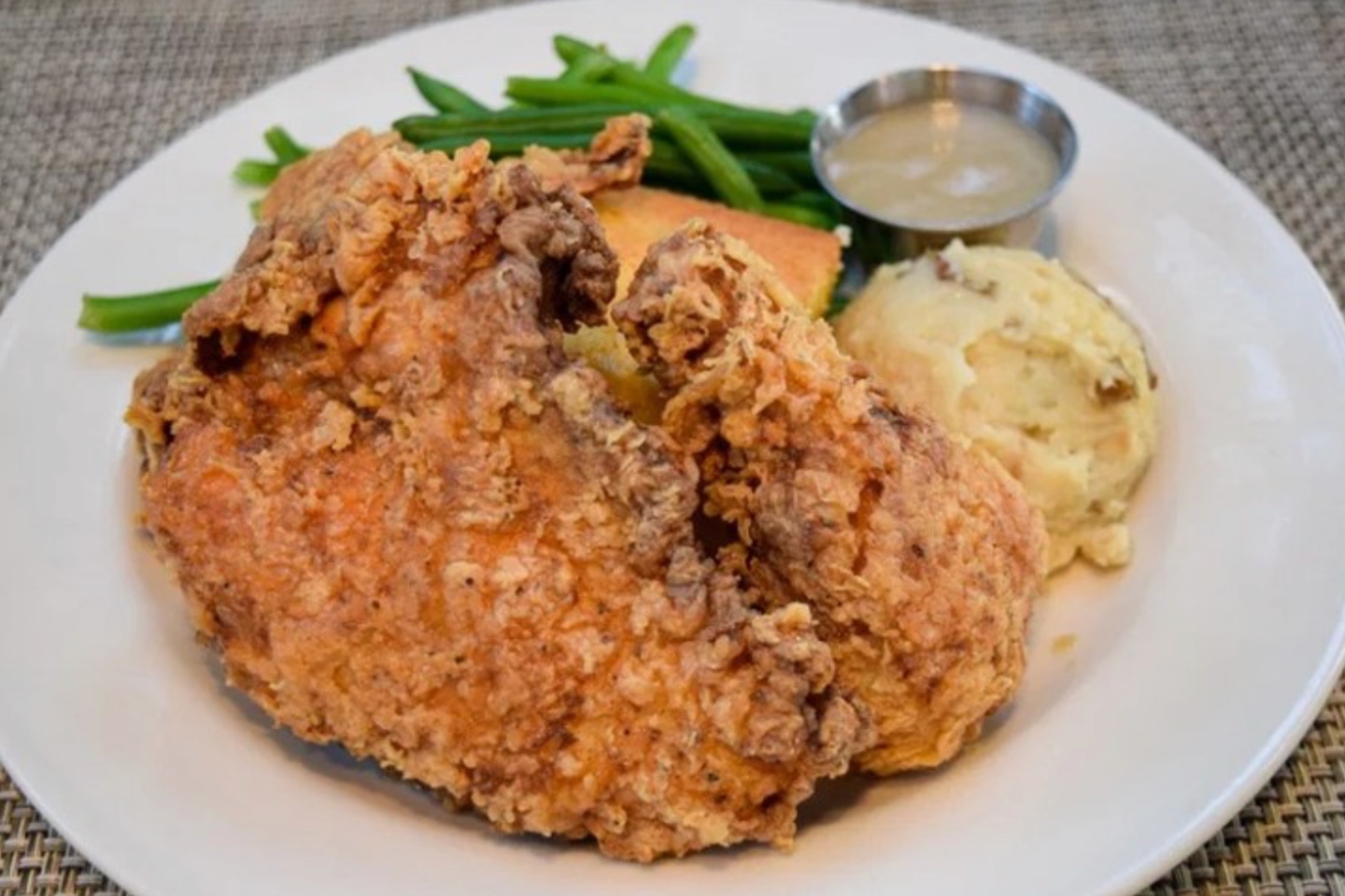 Lucky 32 | Best Restaurants in Raleigh