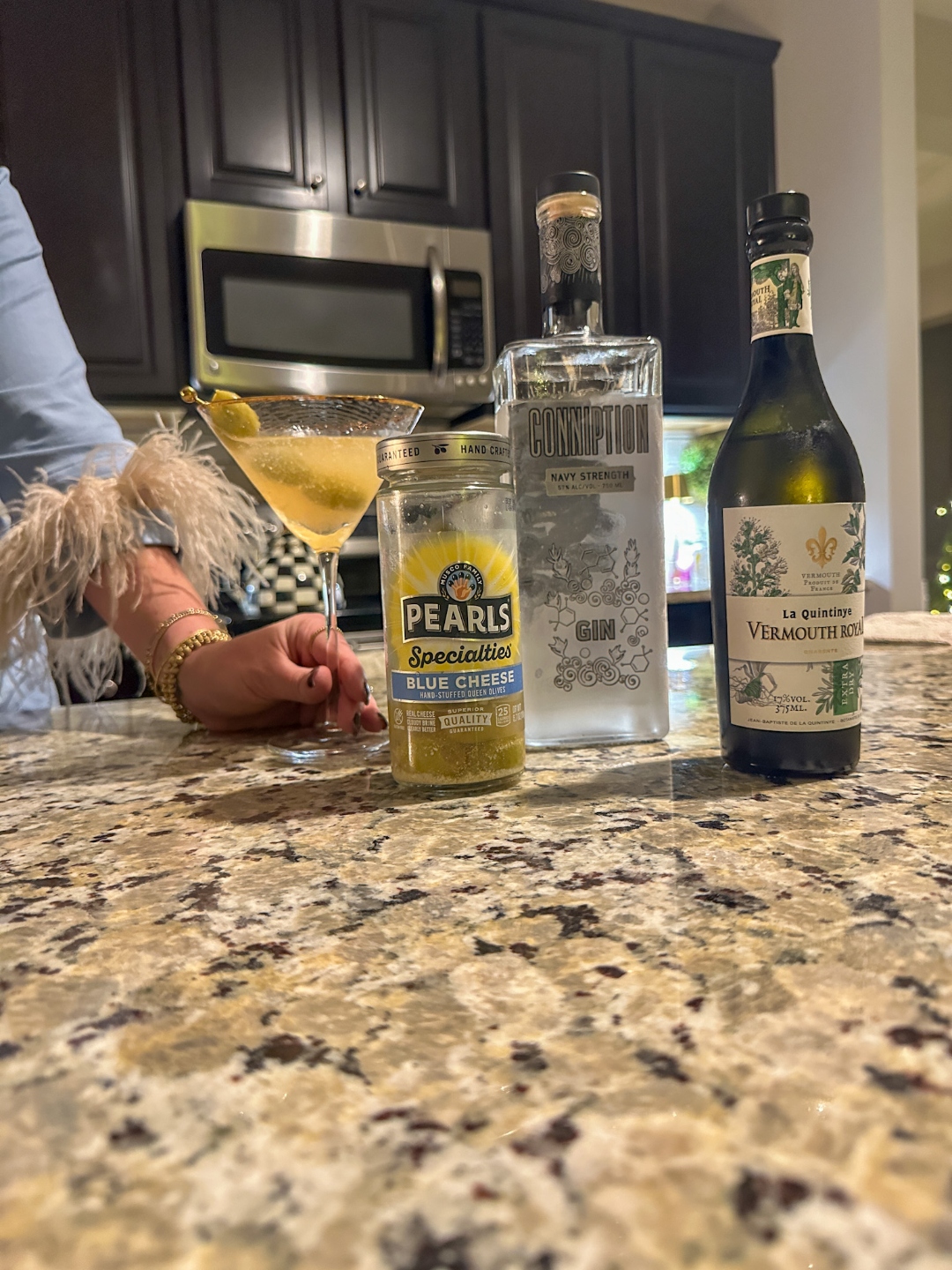 Dirty Martini Recipe with Gin ingredients Dirty Martini Recipe with Gin ingredients