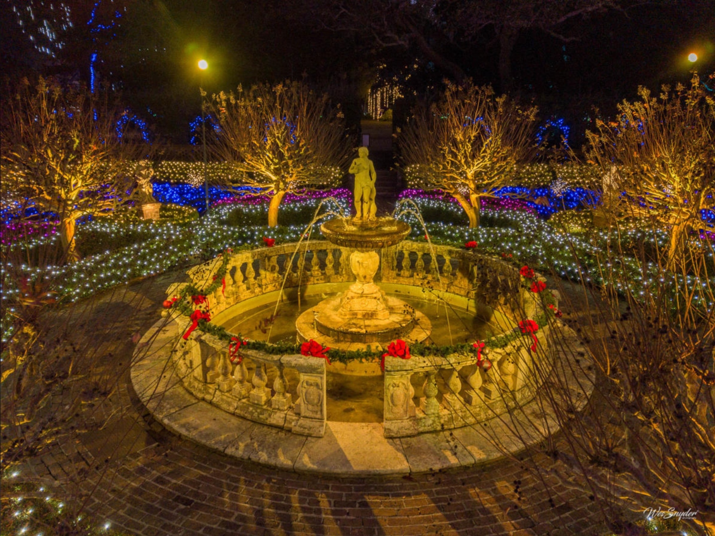 WinterLights at Elizabethan Gardens