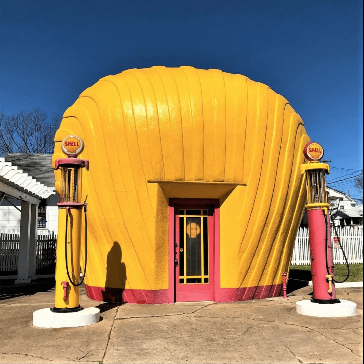 Shell Service Station